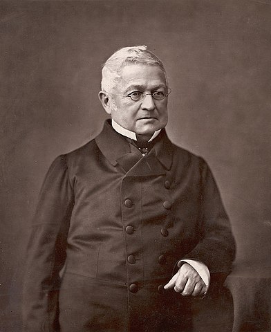 Adolphe Thiers. Image by Nadar - [1], Public Domain, https://commons.wikimedia.org/w/index.php?curid=5187318